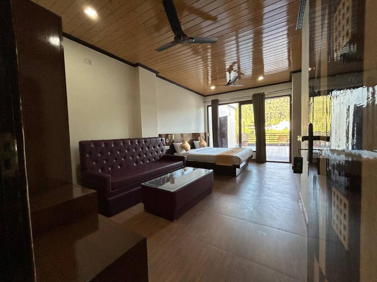 Hotel 7 Heavens Mussoorie Exterior foto